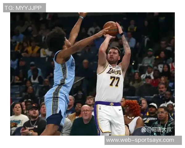 东契奇湖人生涯仅39场便追平浓眉10次砍下35分5篮板5助攻的壮举